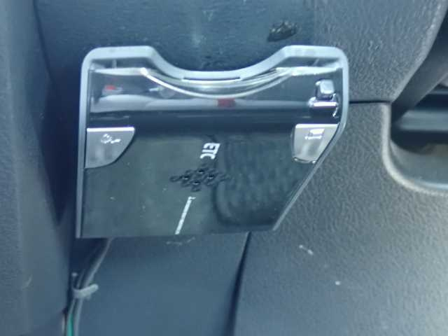 TOYOTA COROLLA AXIO 2013