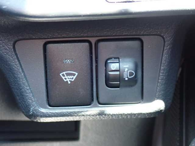 TOYOTA COROLLA AXIO 2013