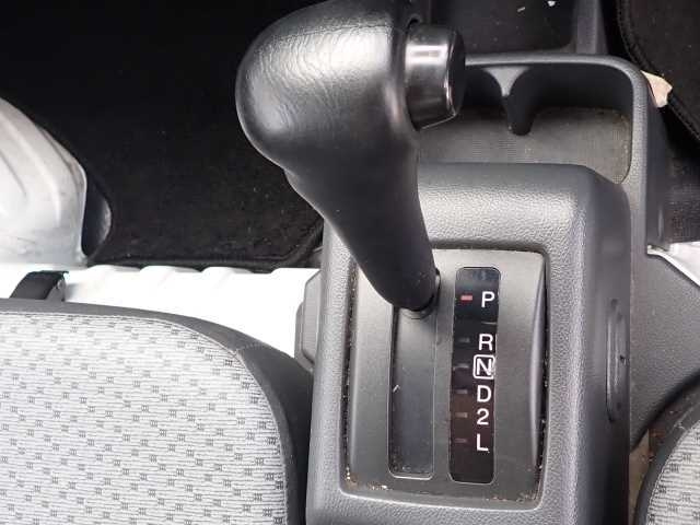 NISSAN CLIPPER TRUCK 2016