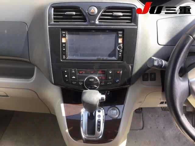 NISSAN SERENA 2012