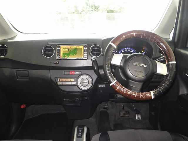 DAIHATSU TANTO EXE 2010