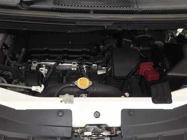 MITSUBISHI DELICA D5 2011