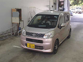 DAIHATSU MOVE 2015