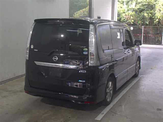 NISSAN SERENA 2013