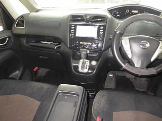 NISSAN SERENA 2013