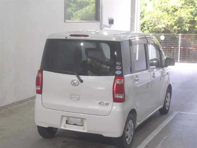 DAIHATSU TANTO EXE 2010