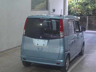 SUZUKI PALETTE 2010