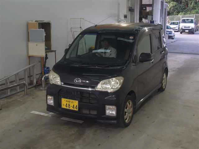 DAIHATSU TANTO EXE 2010