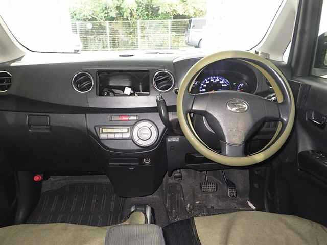 DAIHATSU TANTO EXE 2010