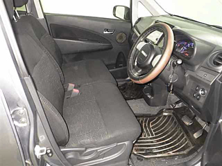 DAIHATSU MOVE 2013
