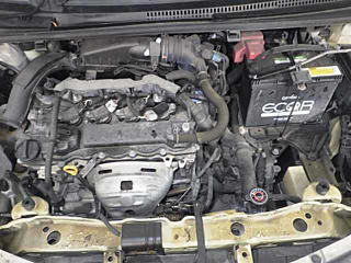 TOYOTA VITZ 2012