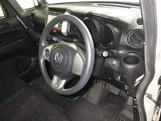 HONDA N BOX 2015