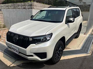 Заказать TOYOTA LAND CRUISER PRADO