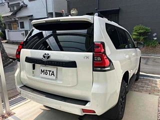 Заказать TOYOTA LAND CRUISER PRADO