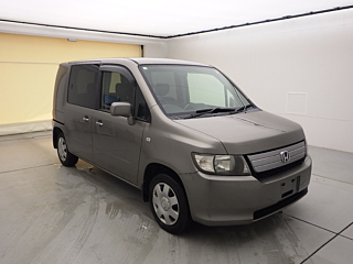Заказать HONDA MOBILIO SPIKE
