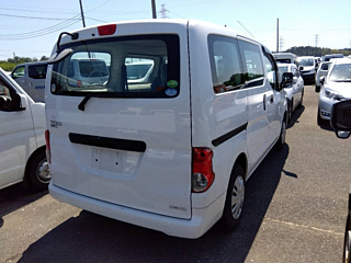 Заказать NISSAN NV200