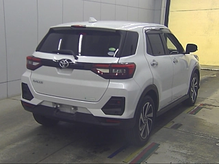 Заказать TOYOTA RAIZE