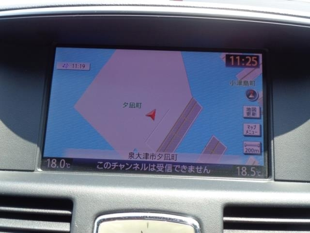 NISSAN FUGA 2013
