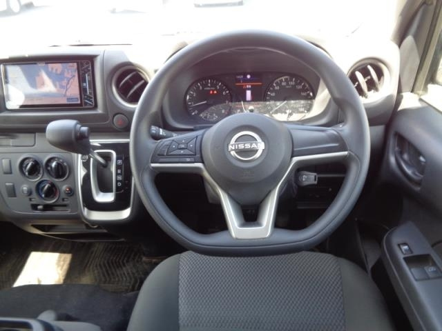 NISSAN CARAVAN VAN 2022