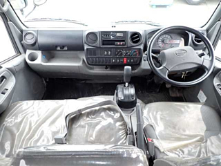 HINO DUTRO 2018