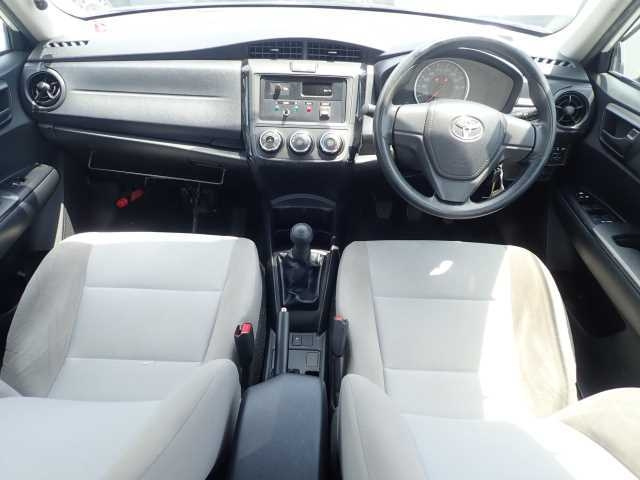 TOYOTA COROLLA AXIO 2016