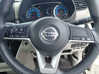 NISSAN ROOX 2021