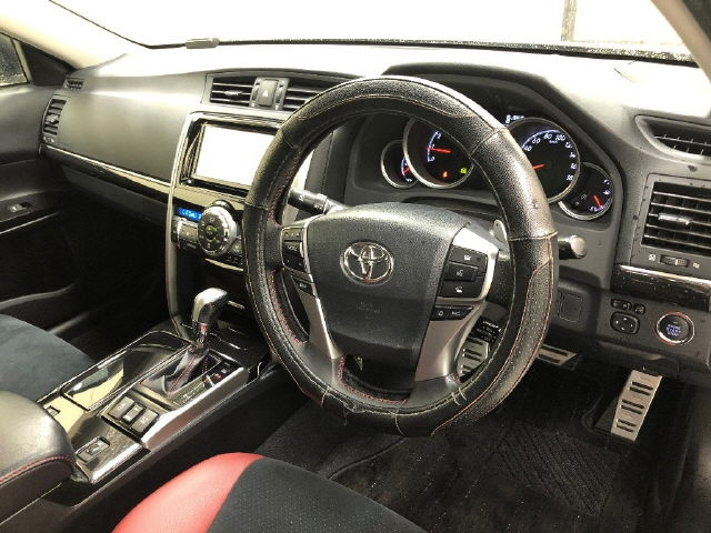 TOYOTA MARK X 2019