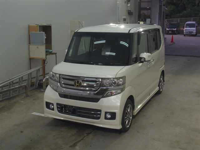 HONDA N BOX 2015
