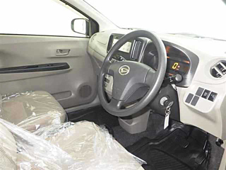 DAIHATSU MIRA E S 2013