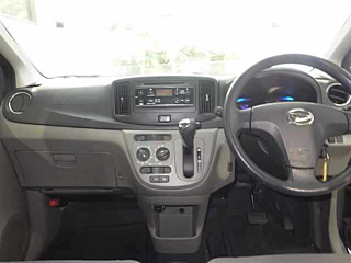 DAIHATSU MIRA E S 2013