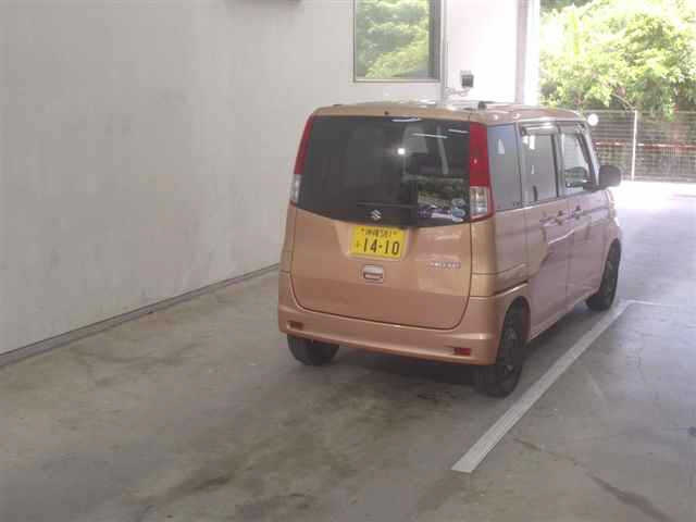 SUZUKI PALETTE 2011