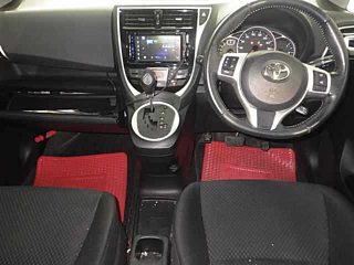 TOYOTA RACTIS 2014
