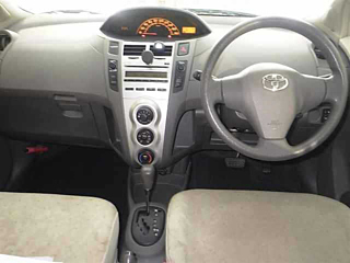 TOYOTA VITZ 2008