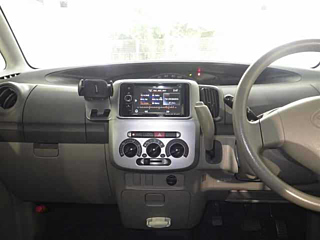 DAIHATSU TANTO 2011