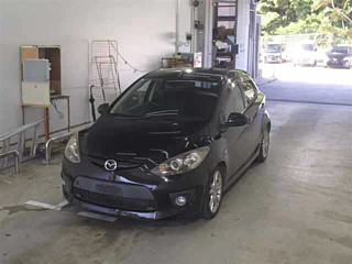 MAZDA DEMIO 2010