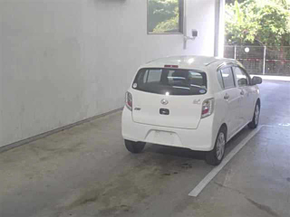 DAIHATSU MIRA E S 2014
