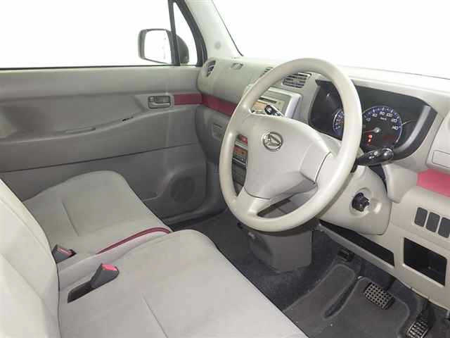 DAIHATSU MOVE CONTE 2010