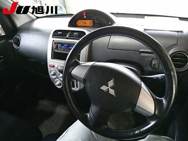 MITSUBISHI EK SPORTS 2011