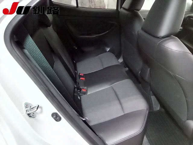 TOYOTA YARIS CROSS 2024