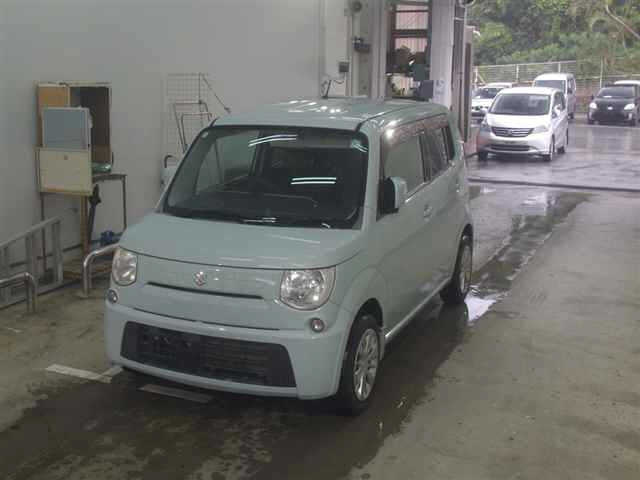 SUZUKI MRWAGON 2011