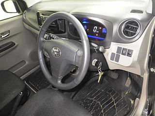 TOYOTA PIXIS EPOCH 2016