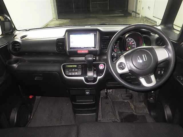 HONDA N BOX 2015