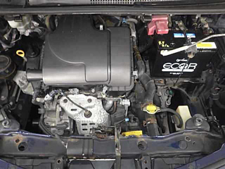 TOYOTA VITZ 2013