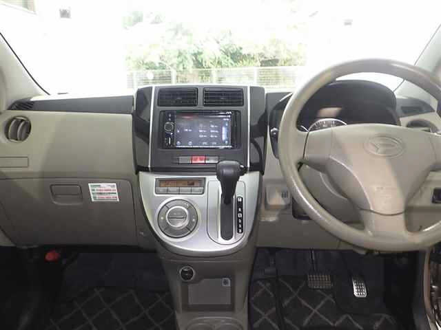 DAIHATSU MIRA 2010