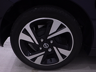 NISSAN ROOX 2020