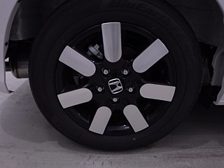 HONDA FREED 2025