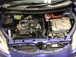 TOYOTA AQUA 2016