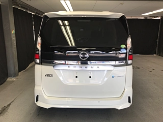 NISSAN SERENA 2019