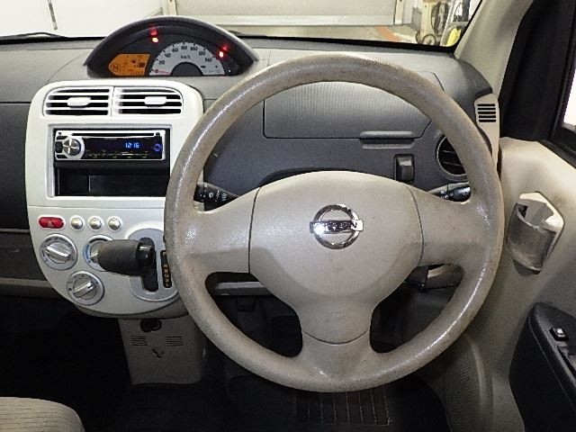 NISSAN OTTI 2011