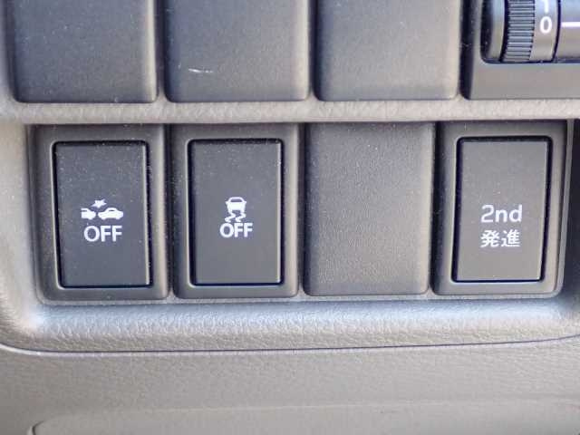 NISSAN CLIPPER VAN 2018